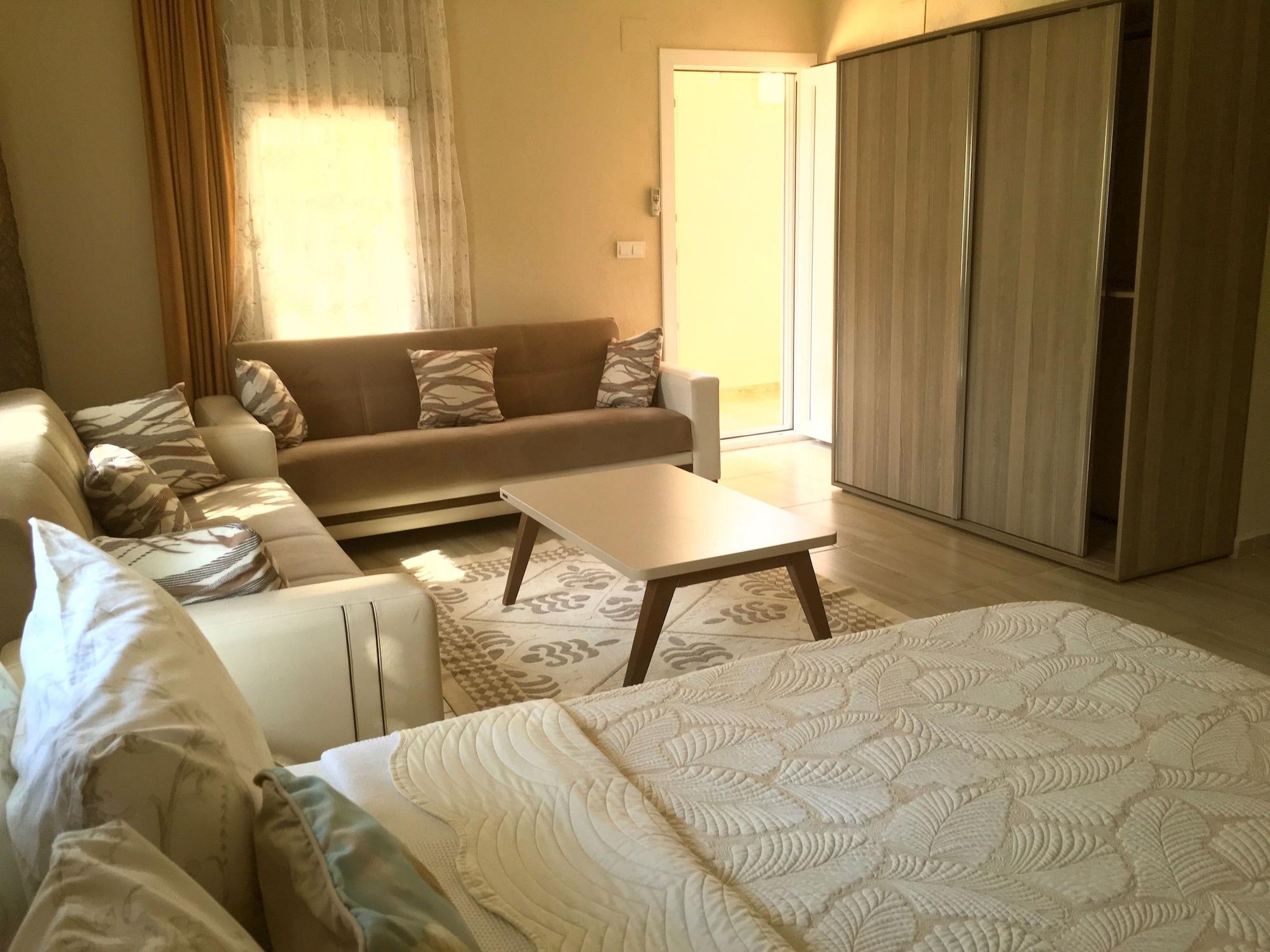 דליאן Sounds Of Berg Hotel מראה חיצוני תמונה