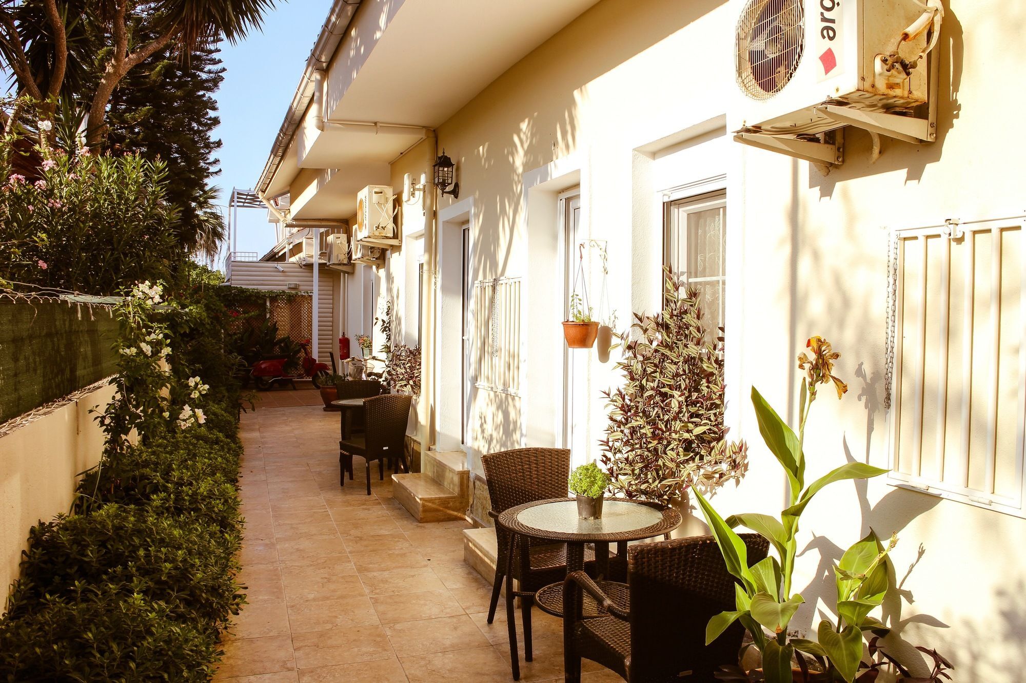 דליאן Sounds Of Berg Hotel מראה חיצוני תמונה